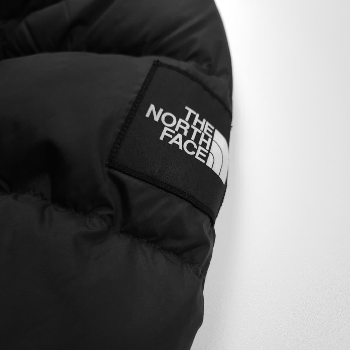 노스페이스 1992 눕시 다운 푸퍼 패딩 아스팔트 그레이 상품이미지3