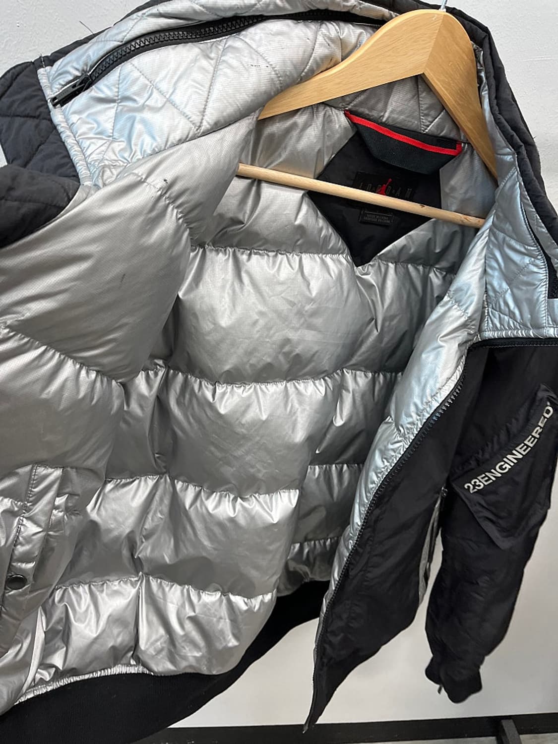 100-105) 조던 엔지니어드 MA-1 다운자켓  상품이미지8