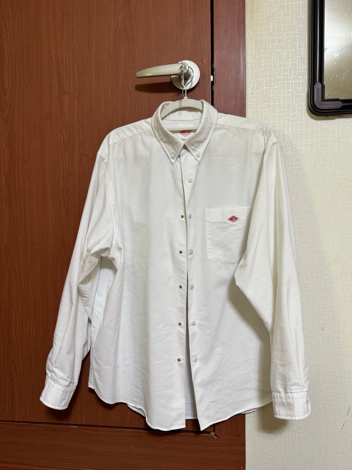 단톤 쿨맥스 루즈핏 화이트 셔츠 상품이미지1