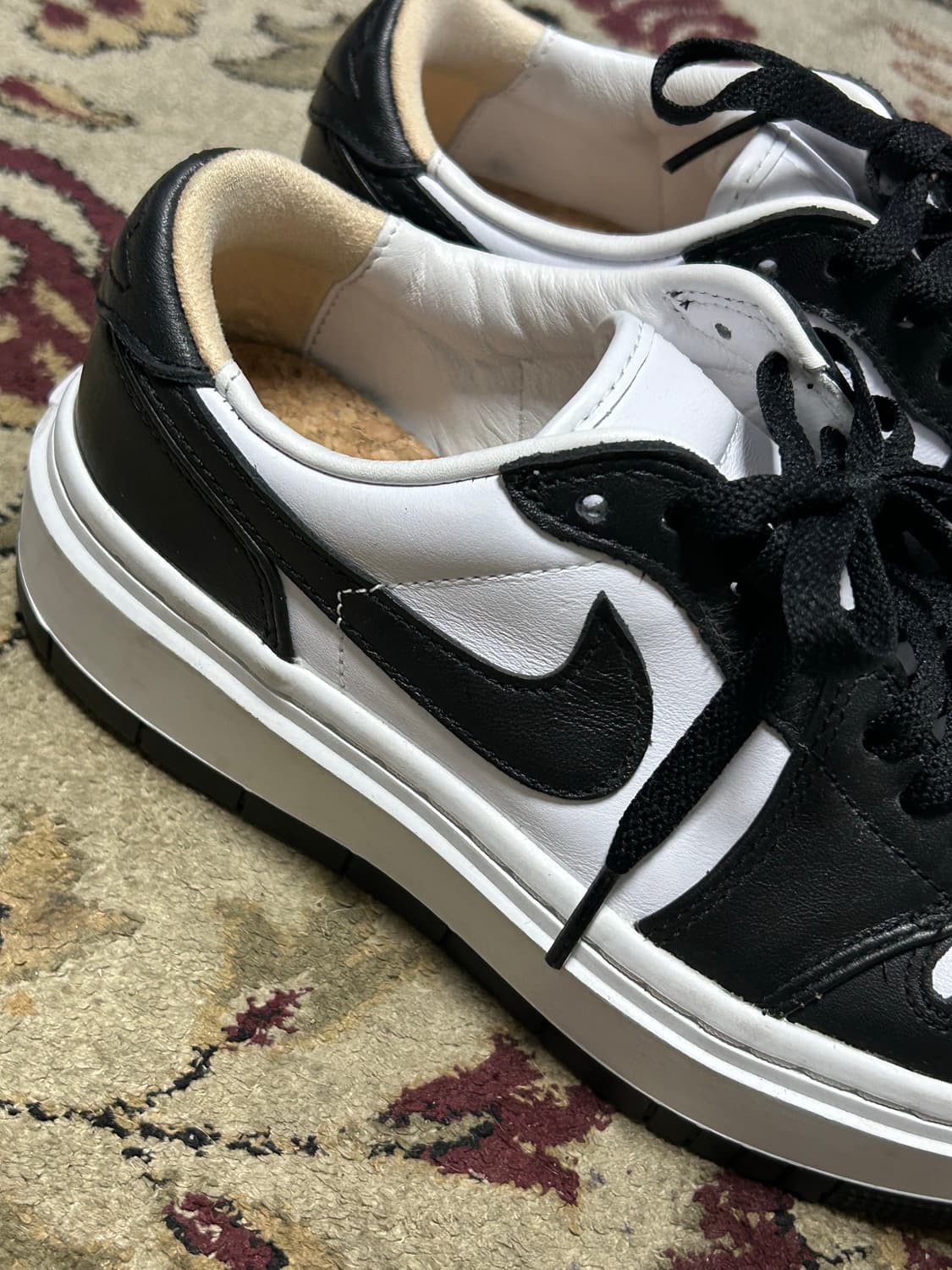  나이키 에어 조던 1 엘리베이트 로우 화이트블랙 240mm 상품이미지2