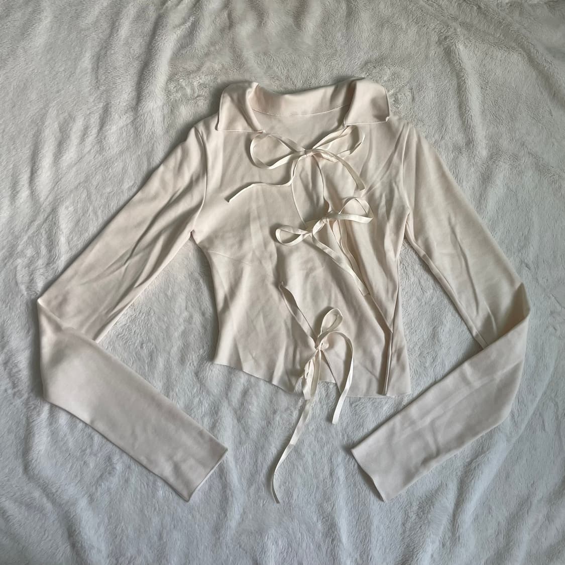 리본 슬리브 긴팔티 상품이미지1