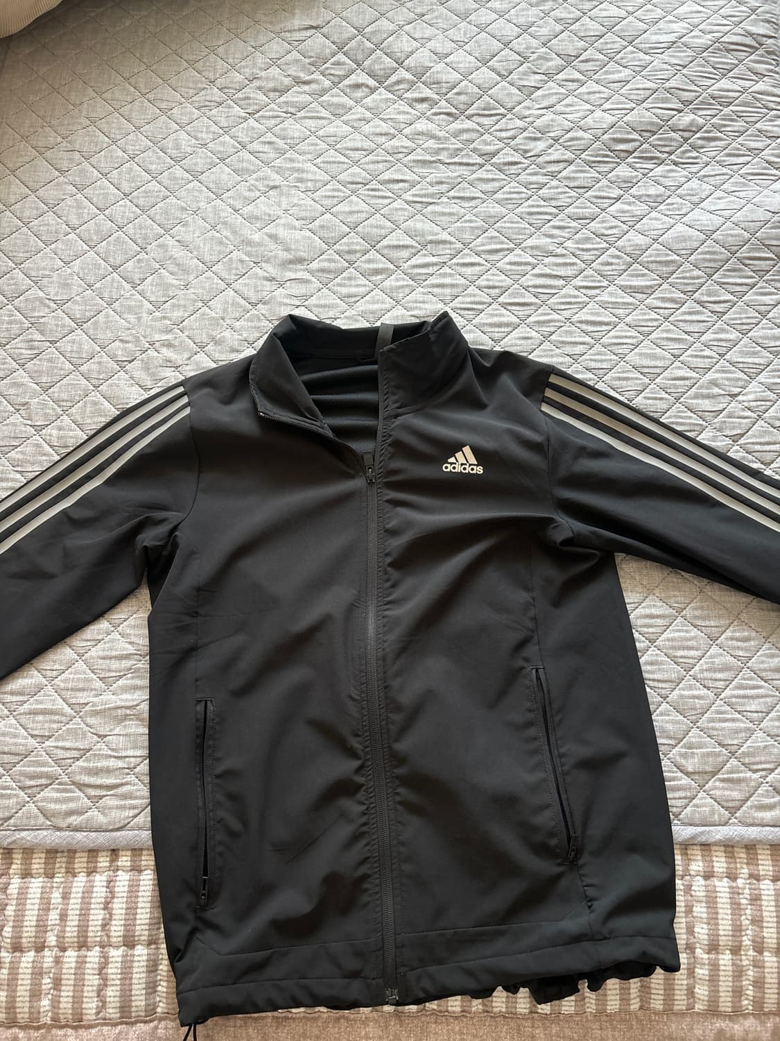 아디다스 바람막이 상품이미지1