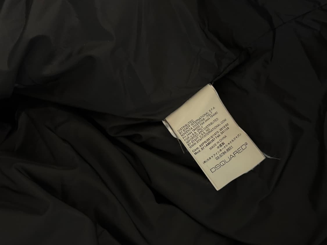 디스퀘어드2 콜마이너 패딩 50사이즈 블랙 상품이미지4