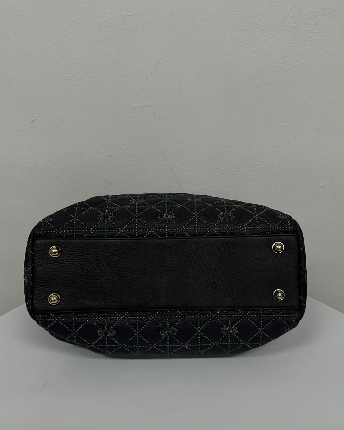 발렌시아가 빅로고 은장 버킷 체인 쇼퍼백.숄더.토트 상품이미지5