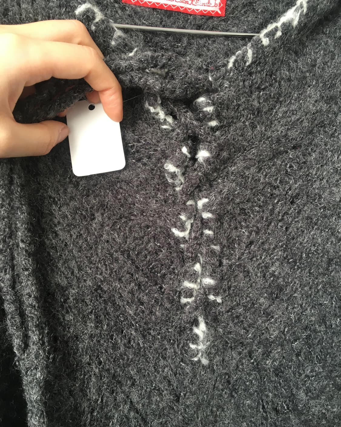 Snow point fringe hood knit cape 상품이미지6