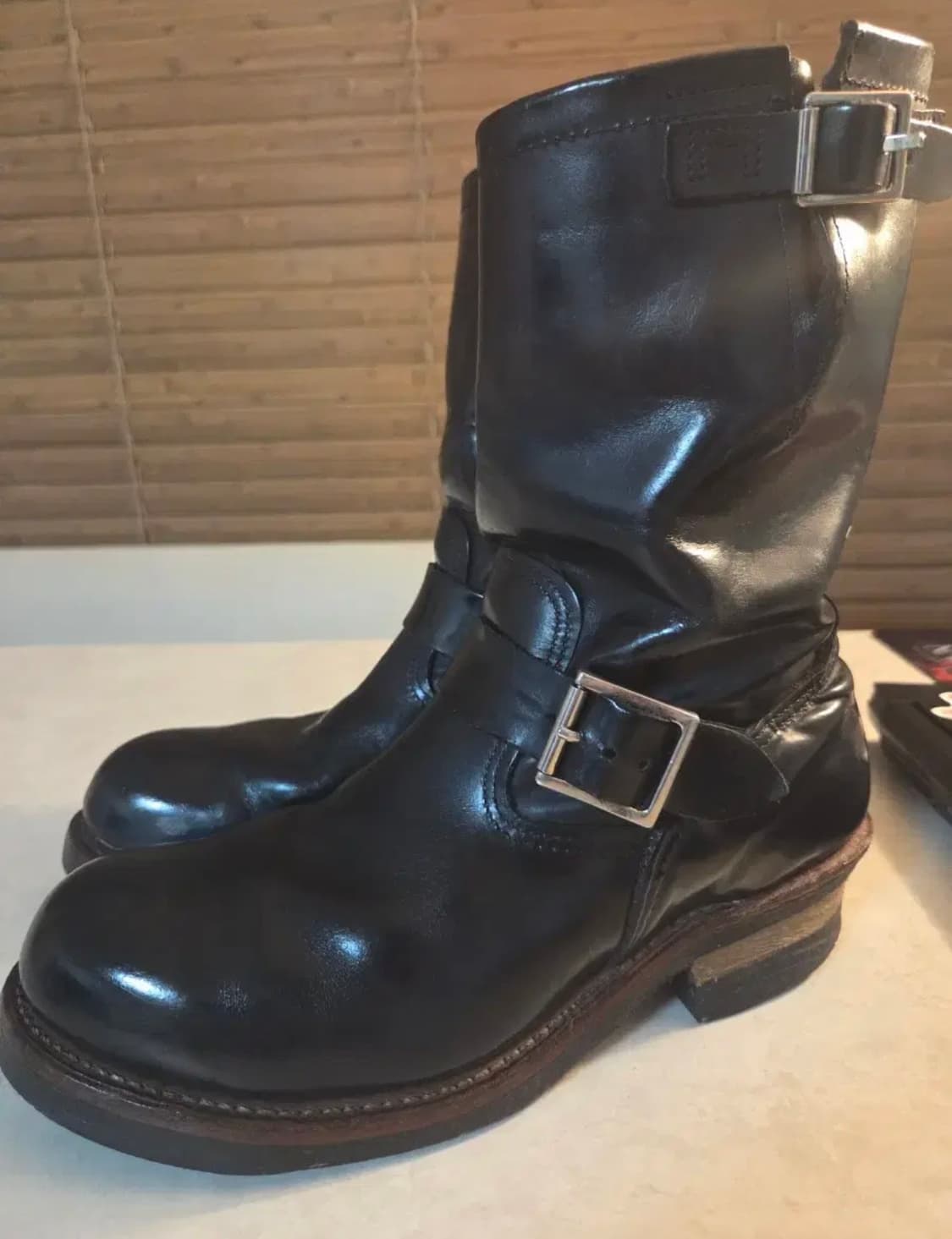 레드윙 2268 8.5사이즈 상품이미지1