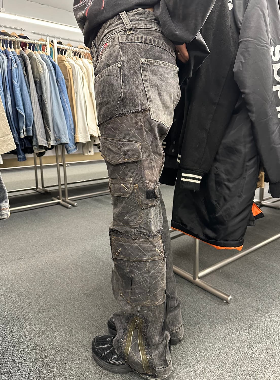 L)니콜클럽포맨 Y2K 다중 포켓 부츠컷 바지 상품이미지4