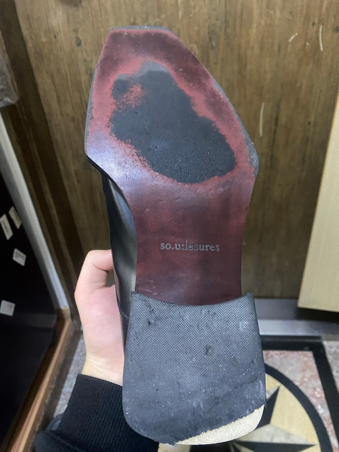 쏘유레슈어 Louis 블랙 더비슈즈 상품이미지4