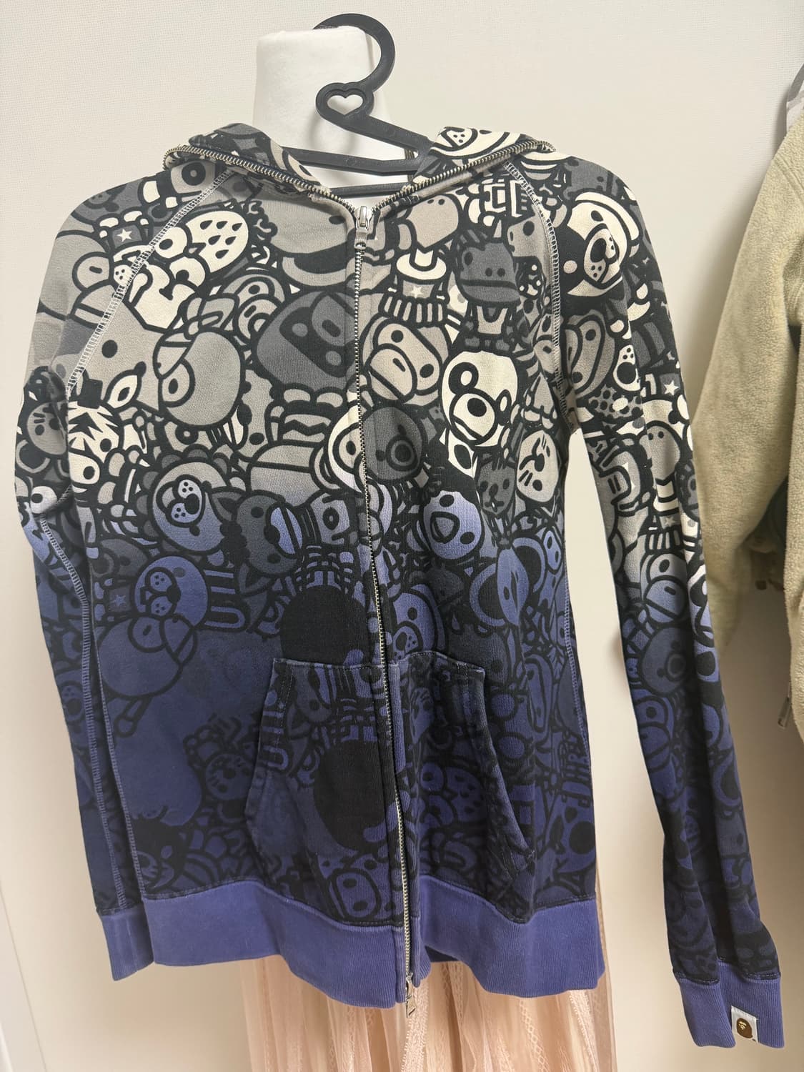 베이프 마일로 후집 XS사이즈 상품이미지1