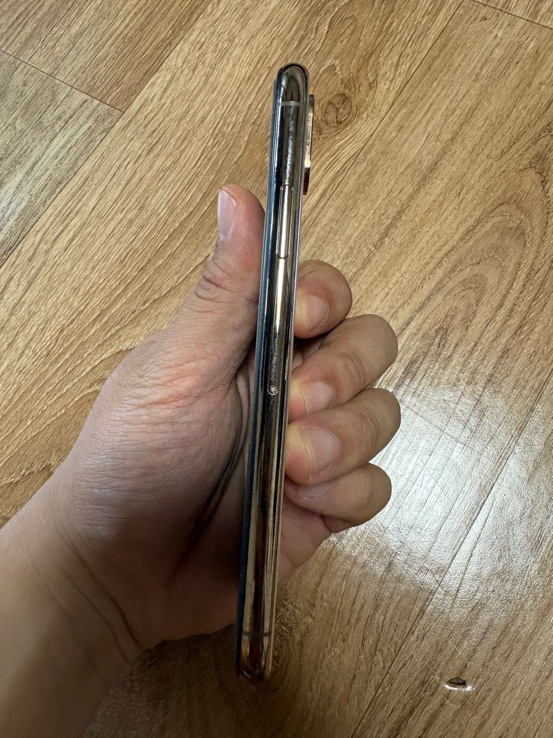 아이폰xs 64GB 상품이미지6