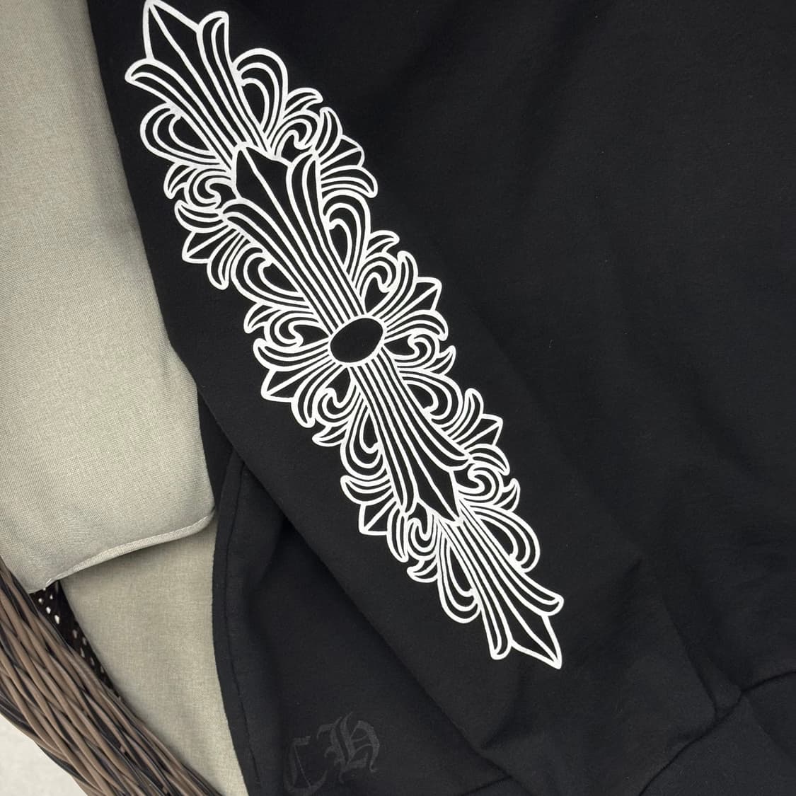 크롬하츠 홀스슈 맨투맨 M 상품이미지4