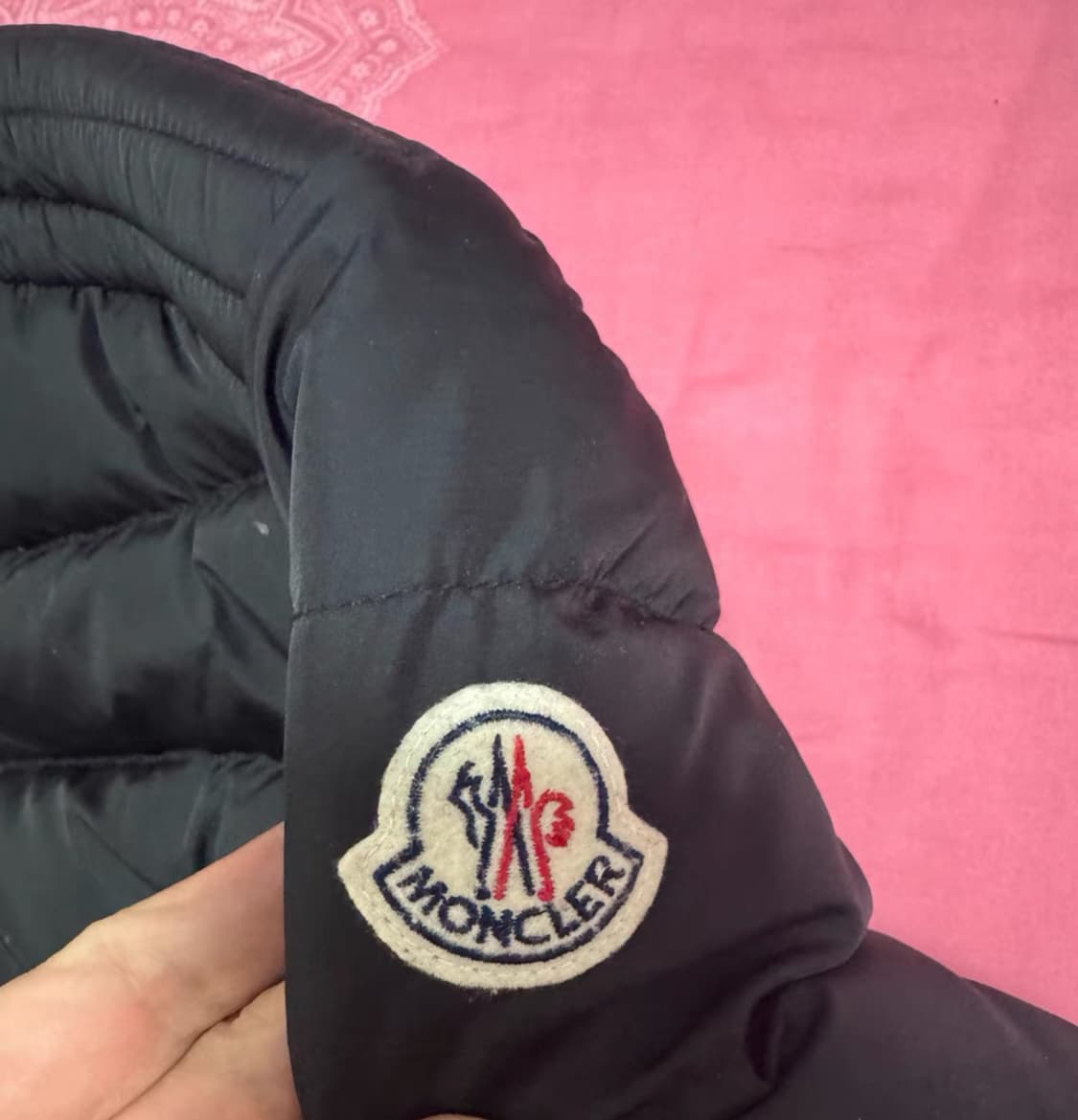 몽클레어 아미오 경량패딩 2사이즈 상품이미지2