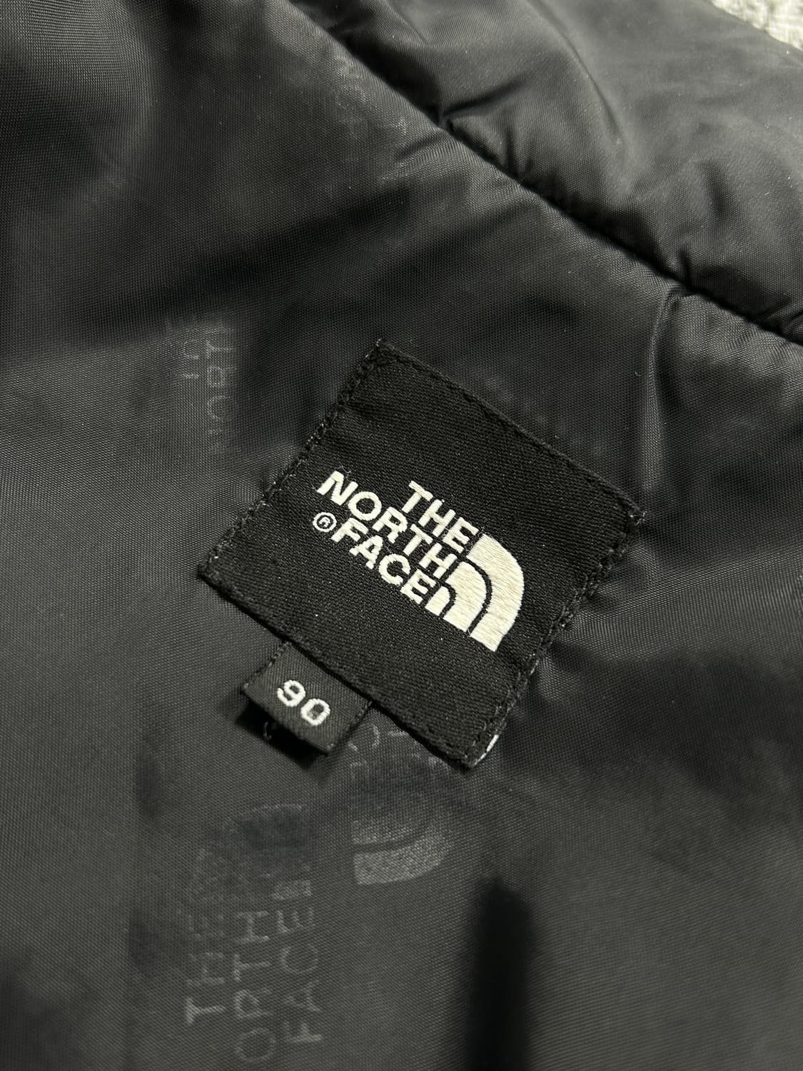 노스페이스 엑셀로프트 블랙 경량 패딩 S   상품이미지7