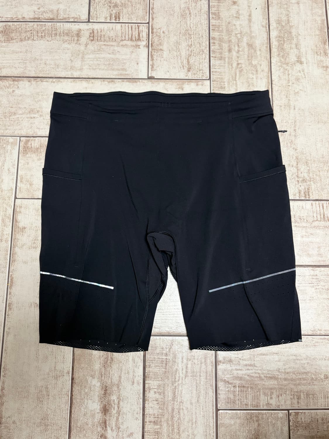 룰루레몬 패스트 앤 프리 L 판매 상품이미지1