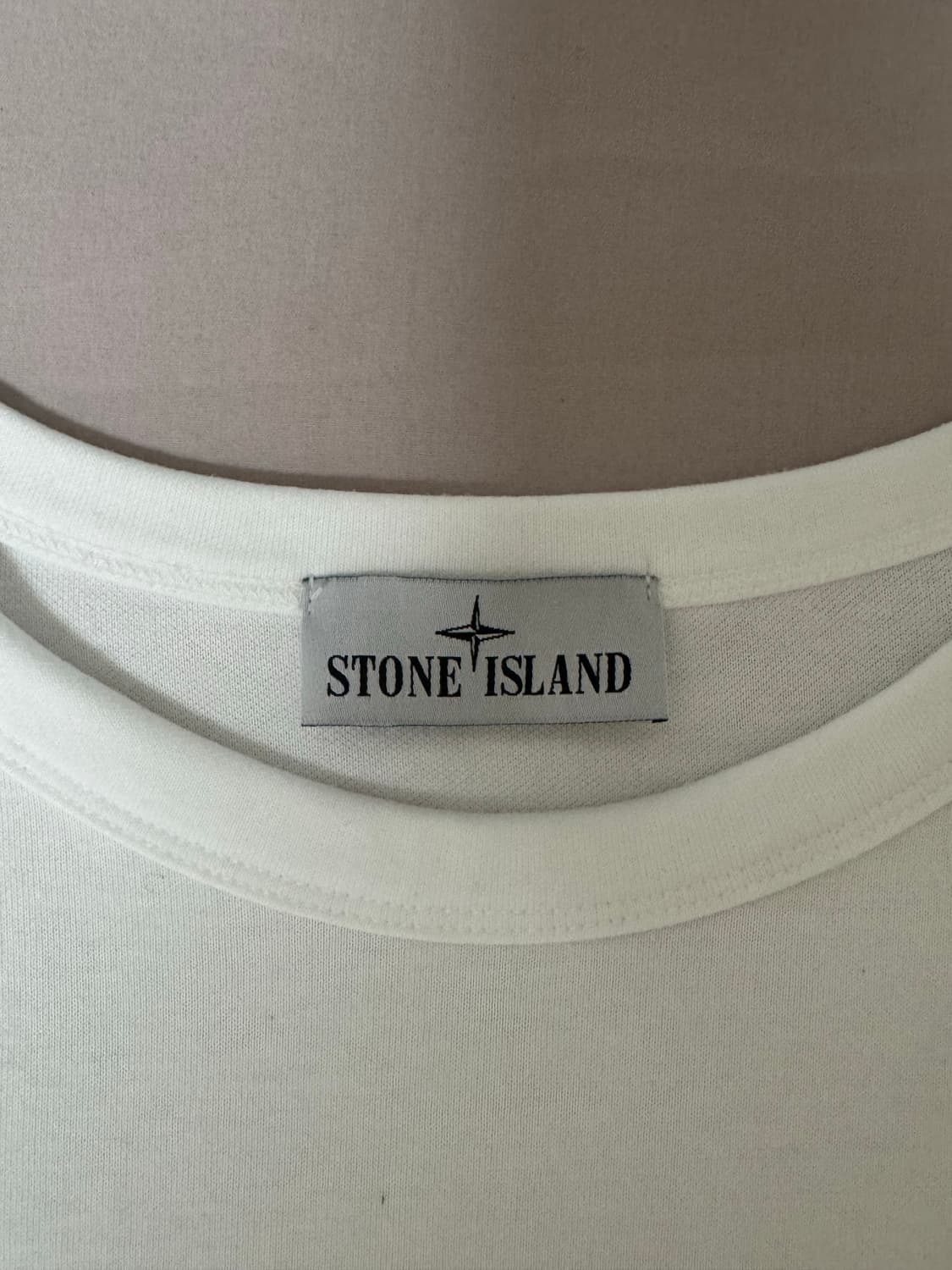 스톤아일랜드 롱슬리브 상품이미지2