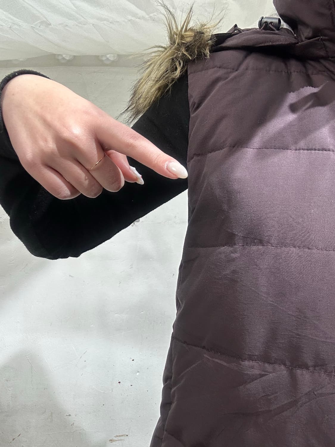 Gap 갭 버건디 y2k 패딩 조끼 울프죠 퍼 후드 베스트 M 상품이미지6