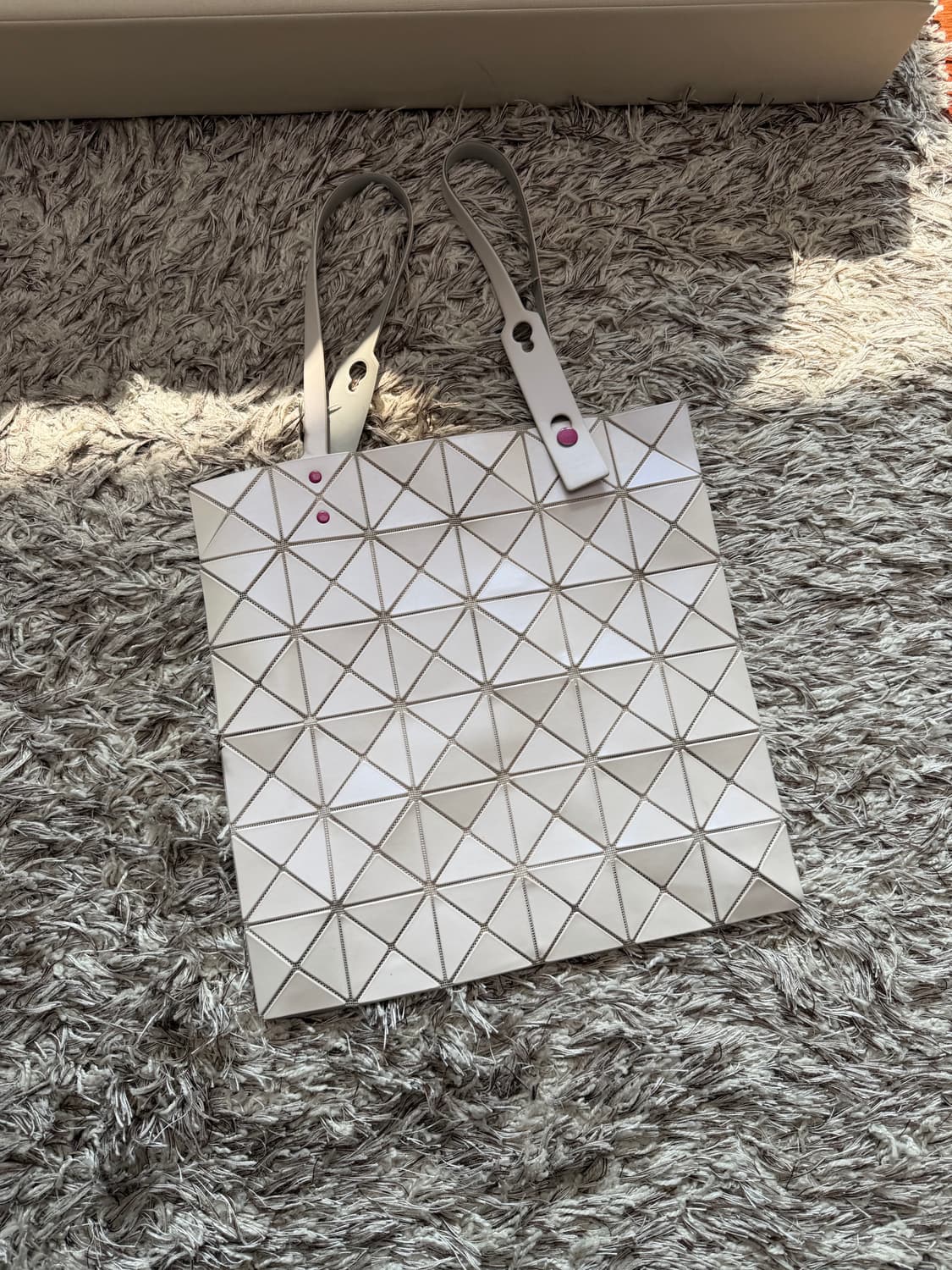 바오바오 루센트 원톤 민트 토트백 상품이미지6