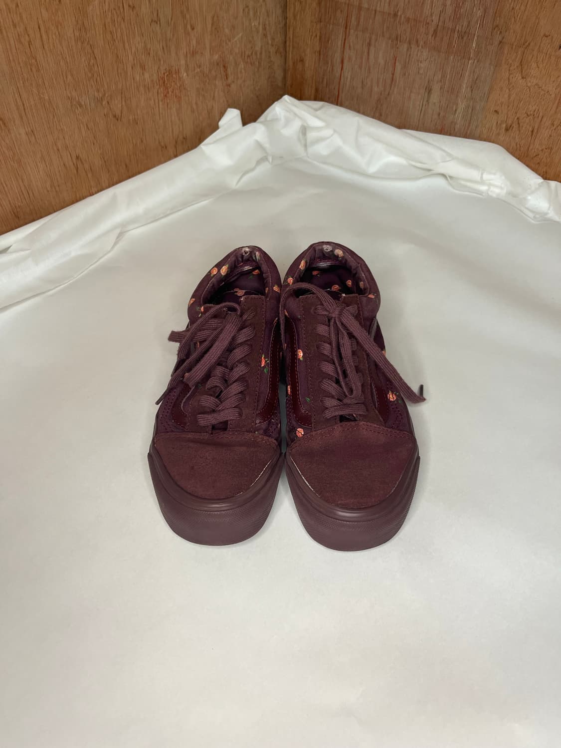 언더커버 반스 버건디 로즈 프린트 스니커즈 상품이미지2