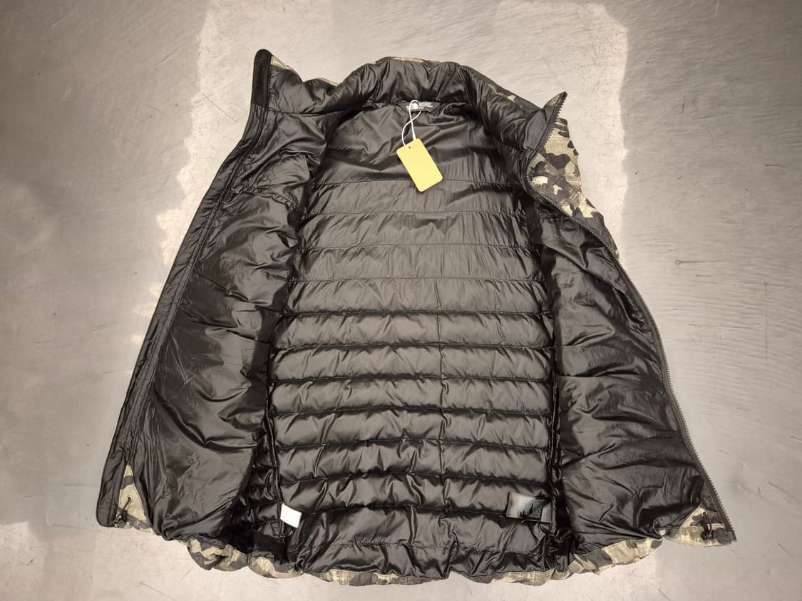 노스페이스 550 구스다운 카모 베스트 상품이미지3