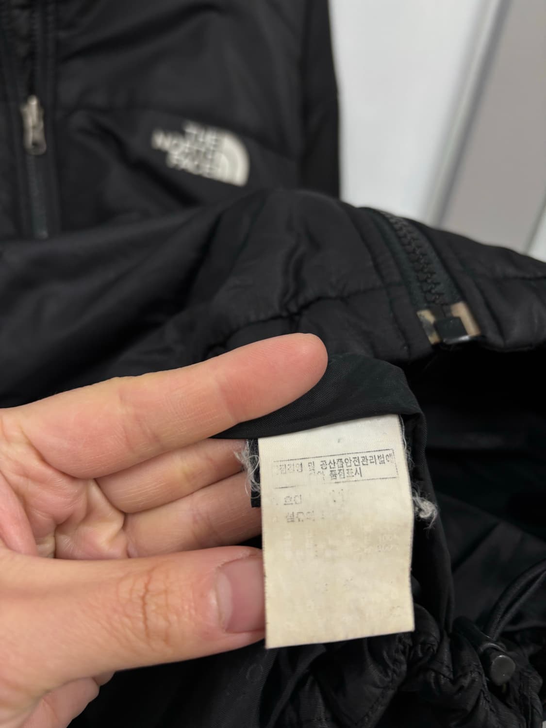 노스페이스 경량 다운패딩 상품이미지7