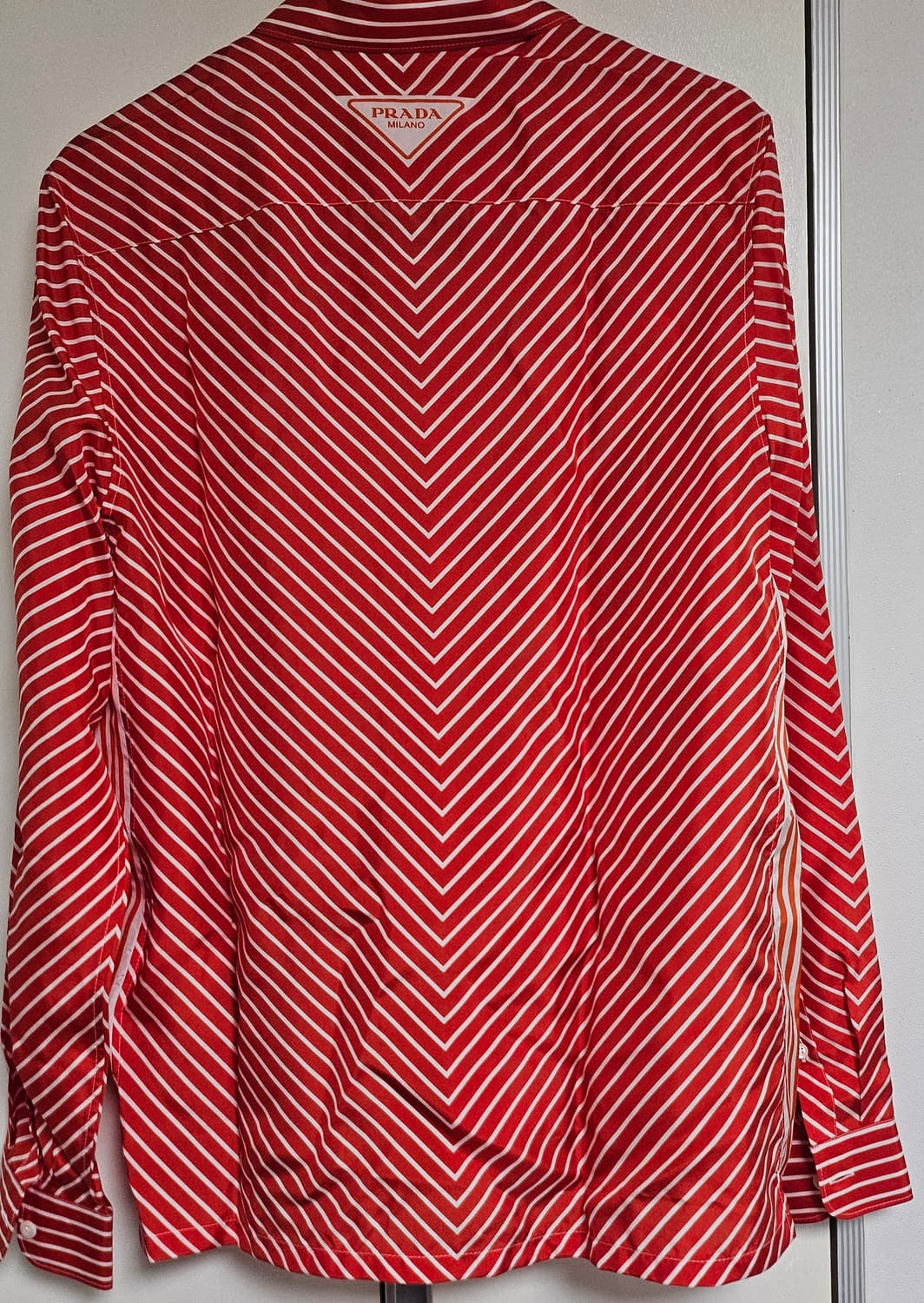 프라다 실크 스트라이프 셔츠 레드 (42) 정품 상품이미지1