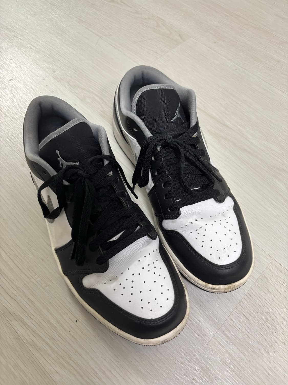 조던 1 로우 블랙 파티클 그레이 275사이즈 상품이미지1