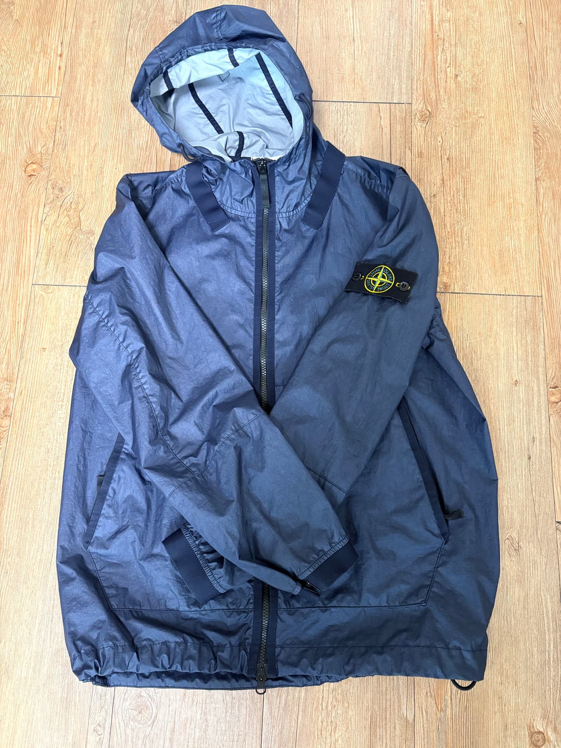 스톤아일랜드 멤브라나 21ss L 사이즈 상품이미지1