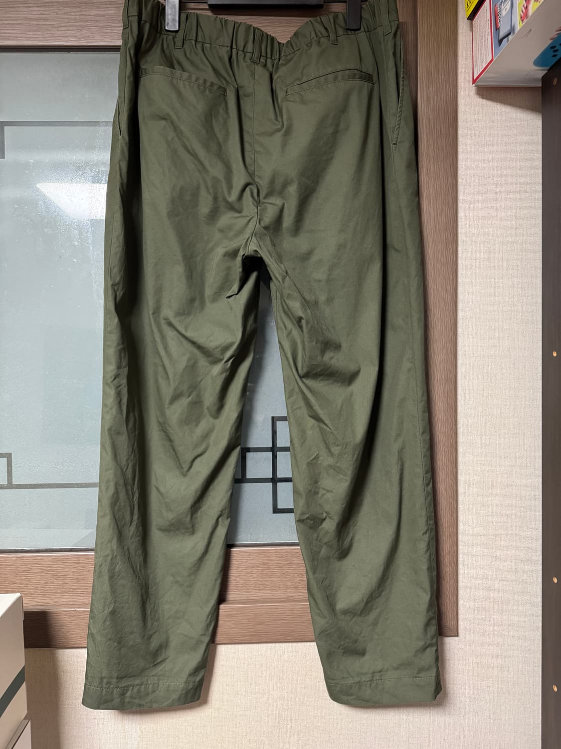 [1]그라프페이퍼 23ss 샤크 스킨 투턱 트라우져 상품이미지2