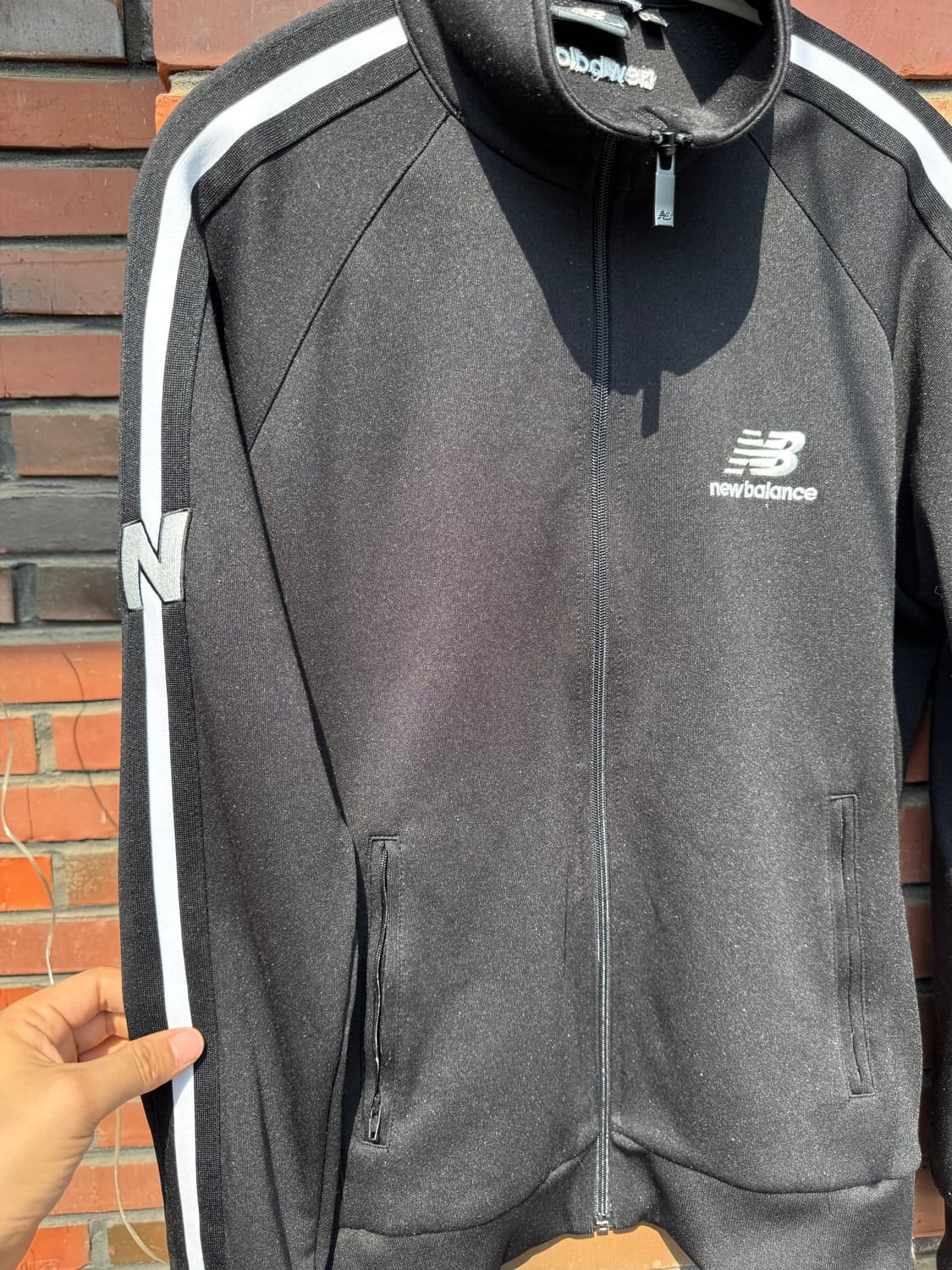 뉴발란스 블랙 져지 트랙탑 M 상품이미지2