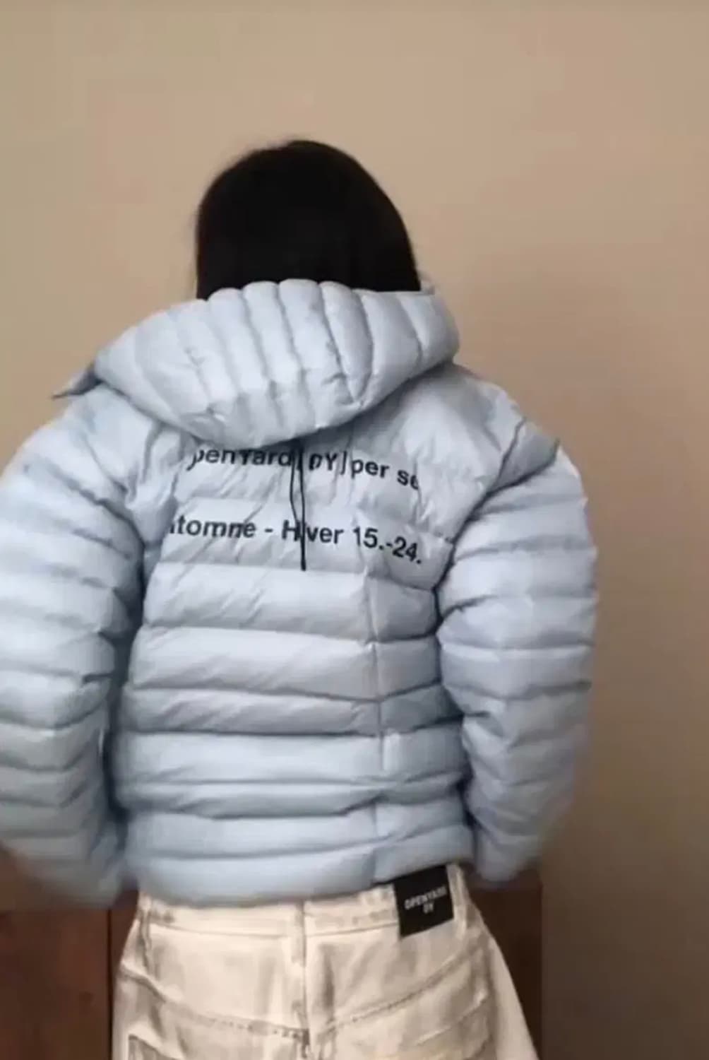 CURVED ZIPPER LIGHTWEIGHT PUFFER JACKET 상품이미지3