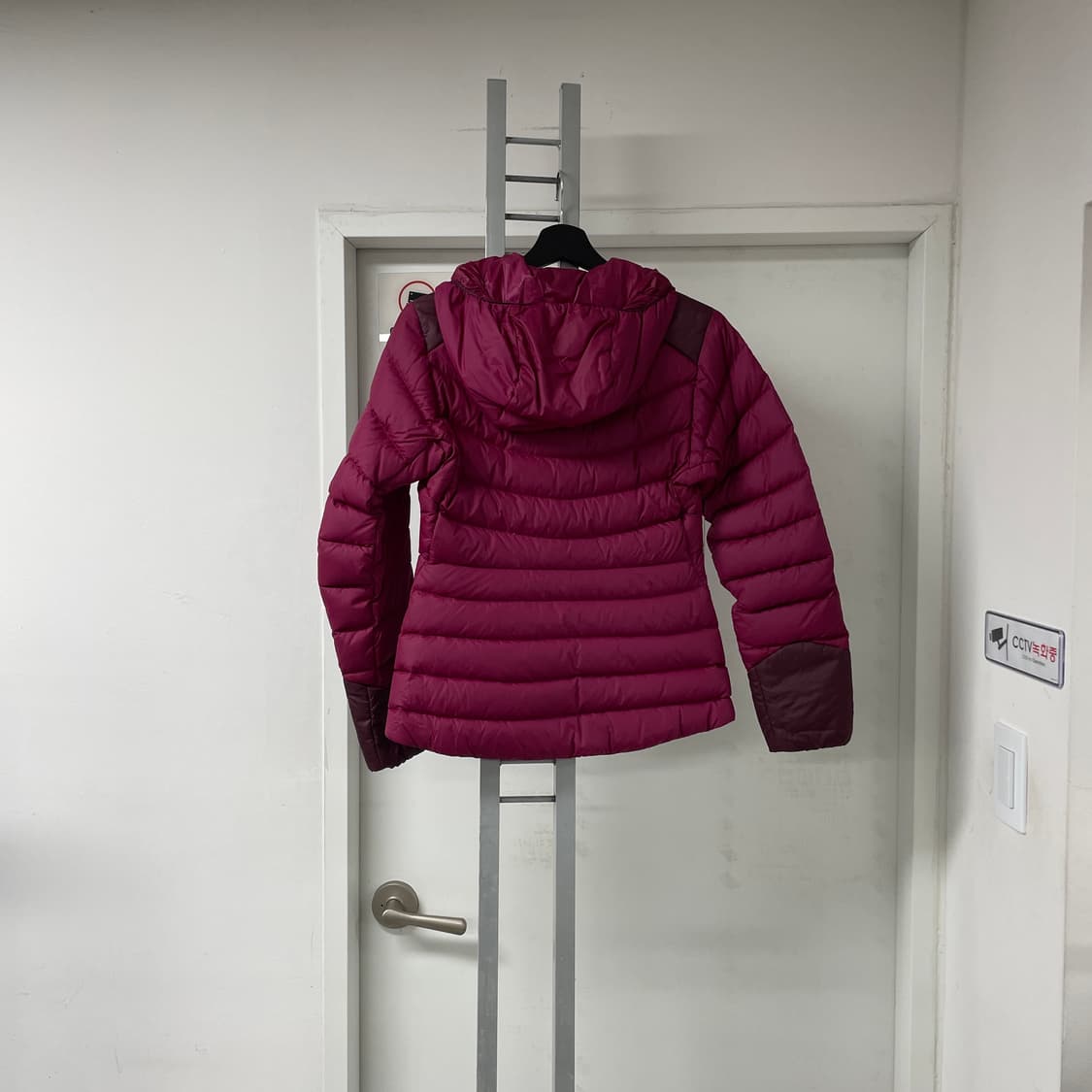 아크테릭스 패딩 M(W) 상품이미지7