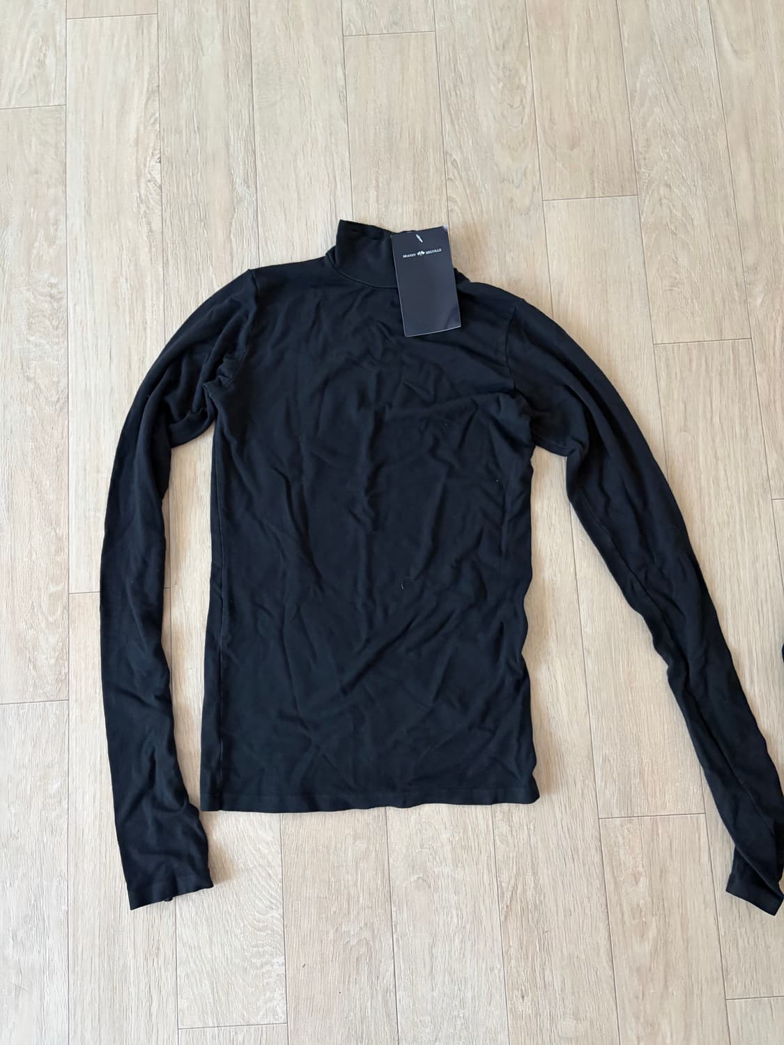 브랜디멜빌 목폴라 티셔츠 상품이미지1