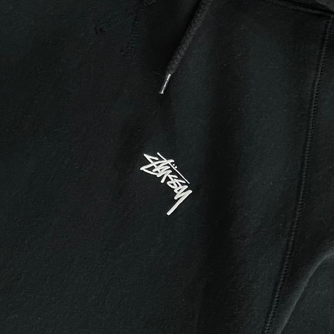 Stussy  스투시 스탁 자수 블랙 후드티 상품이미지2