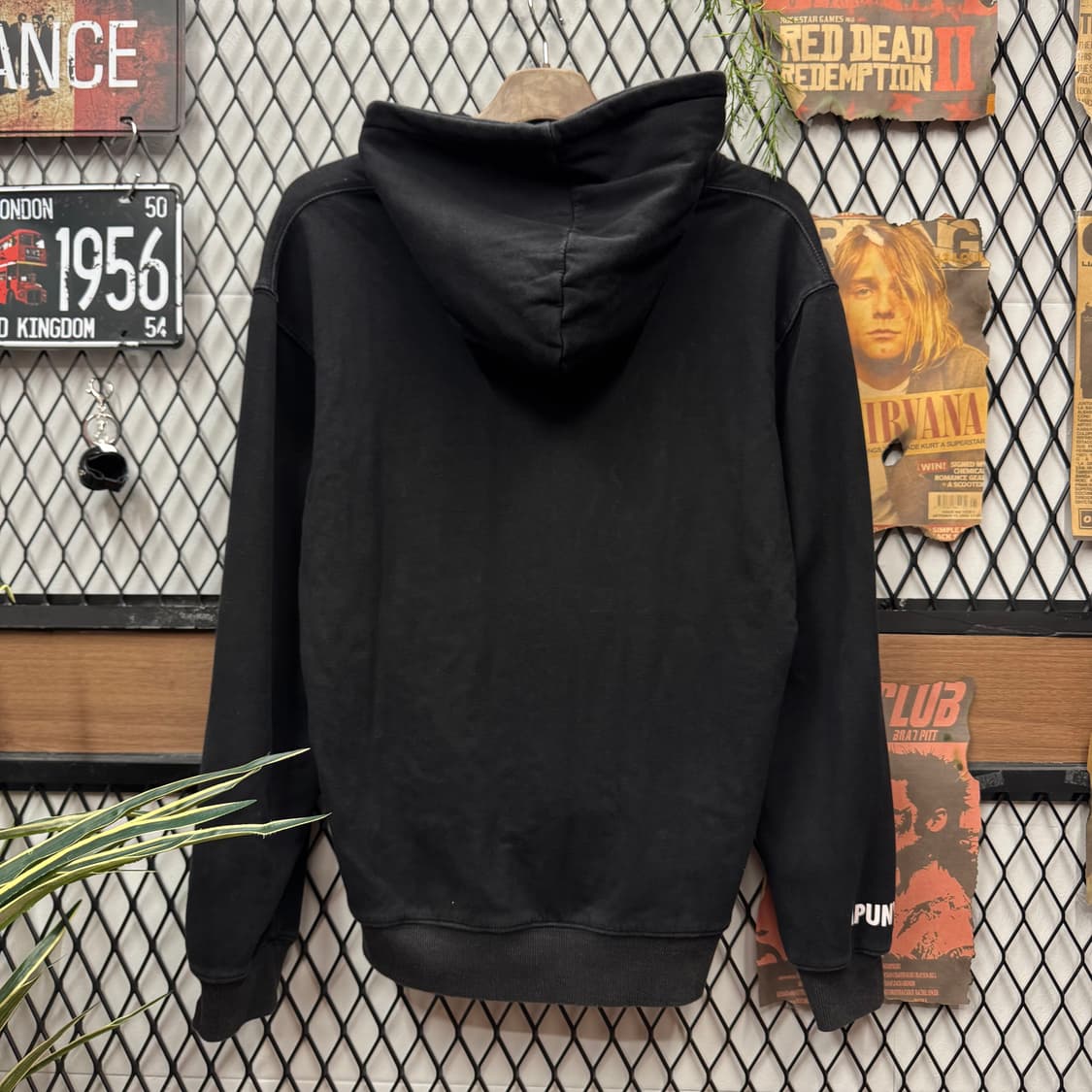 에이프 바이 베이프 후드티 전면 빅로고 포인트 블랙 상품이미지2