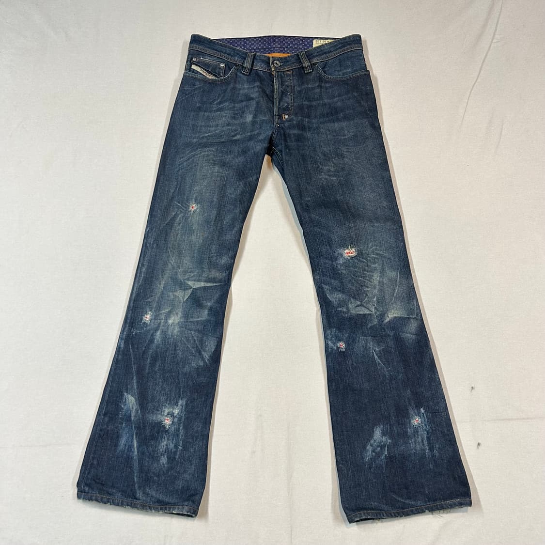 32inch) 디젤 DIESEL 로우라이즈 부츠컷 데님 청바지 상품이미지6