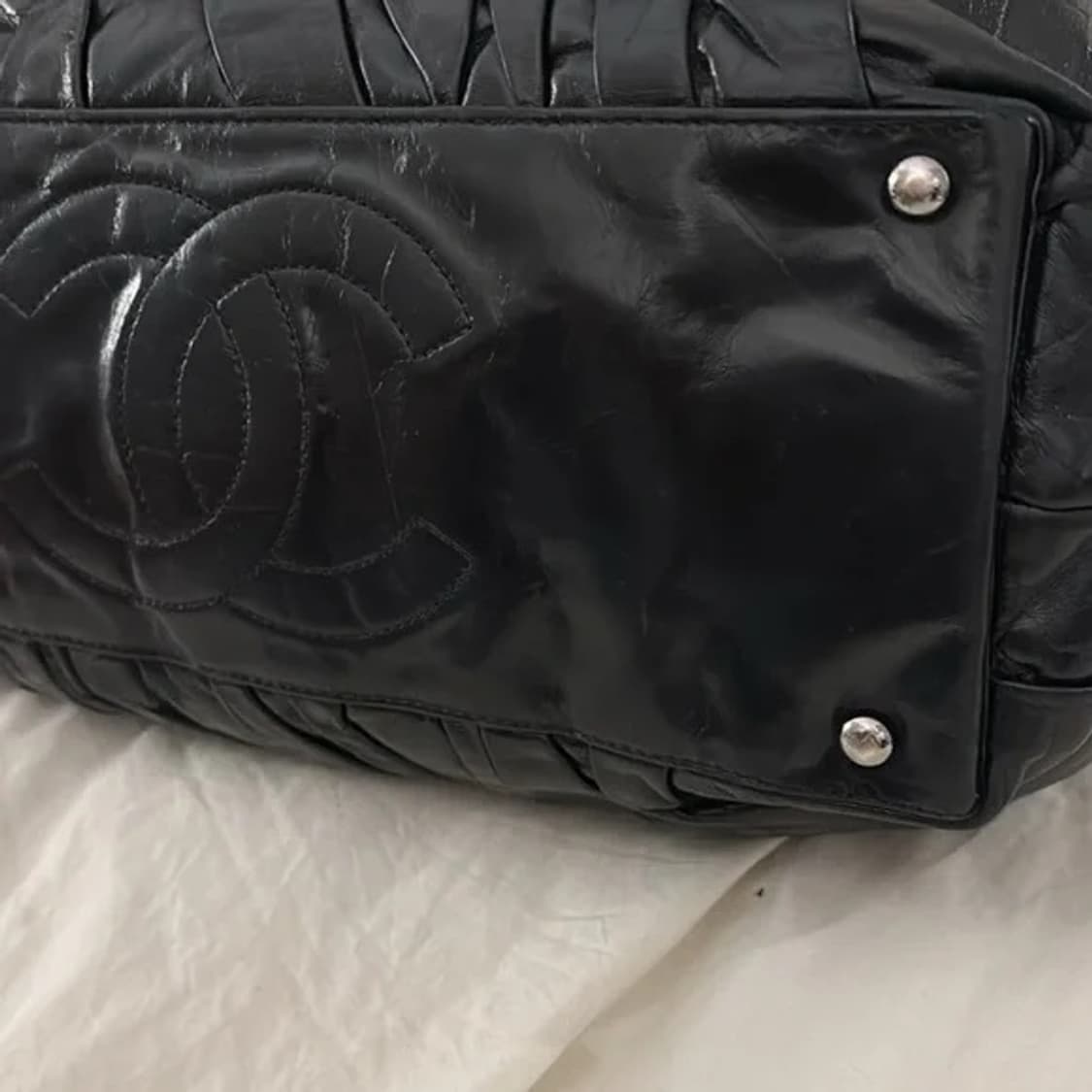 샤넬 글레이즈 레더 토트백 상품이미지3