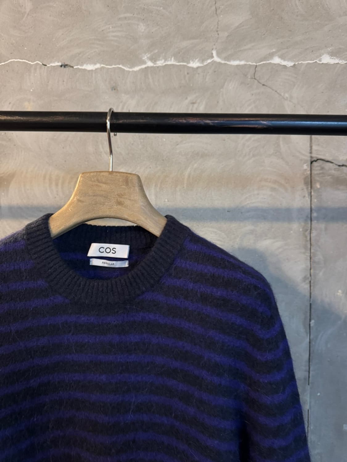 코스 모헤어 크루넥 니트 100 상품이미지4