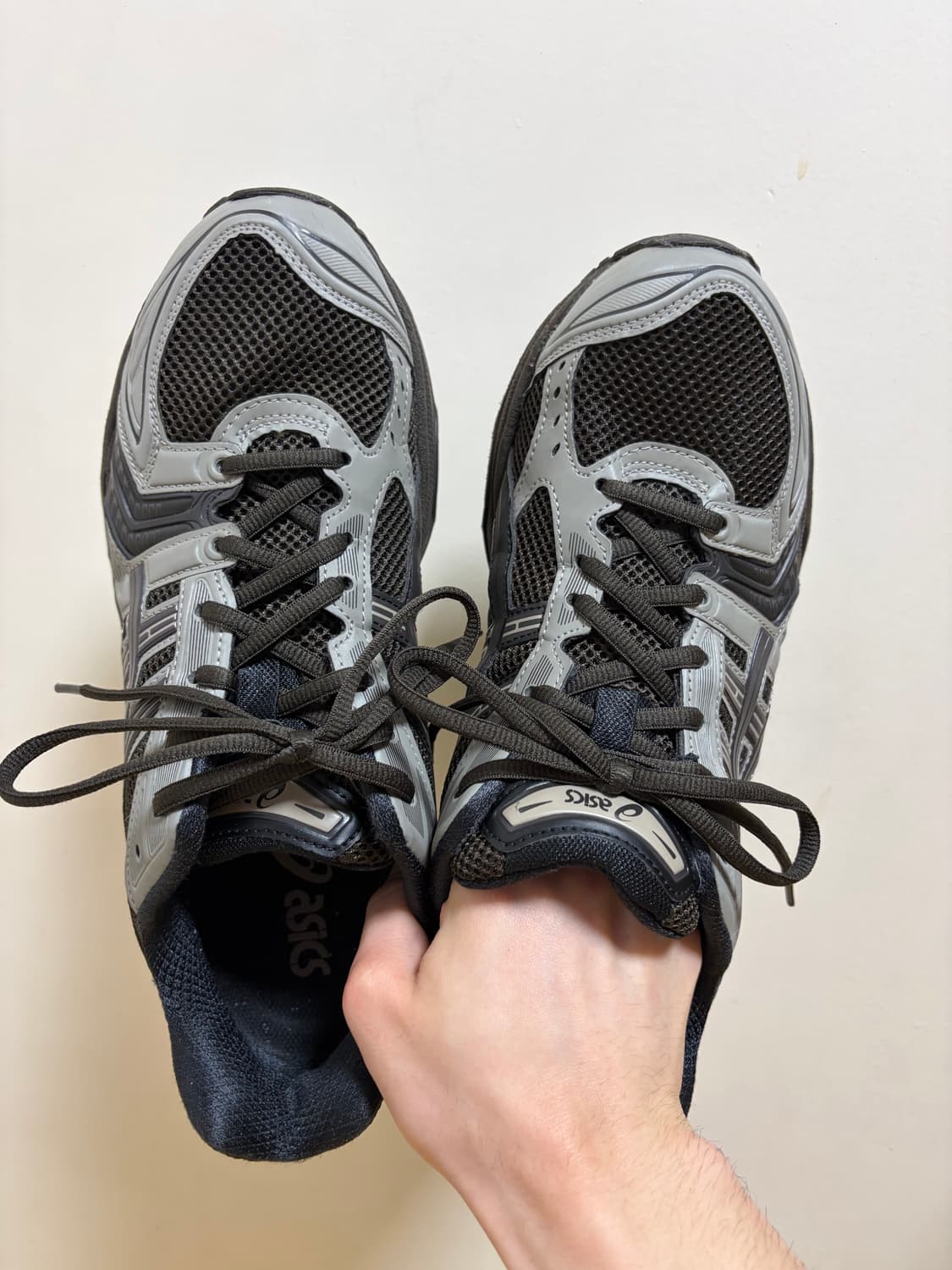 아식스 아트모스 언더마이카 젤카야노14 페퍼블랙 상품이미지2