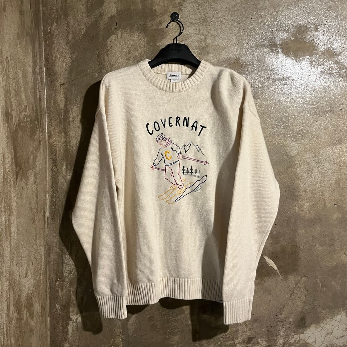 커버낫 라운드 니트 상품이미지1