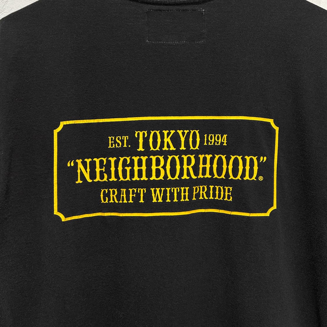 네이버후드 바쉴드 로고 하프 티셔츠 상품이미지2