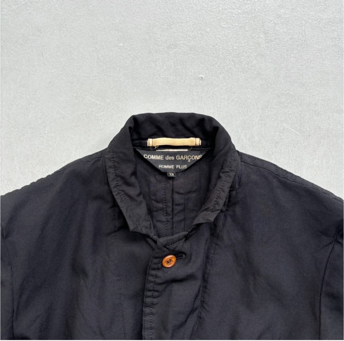 꼼데가르송 옴므플러스 축융 3버튼 하이넥 자켓 상품이미지3