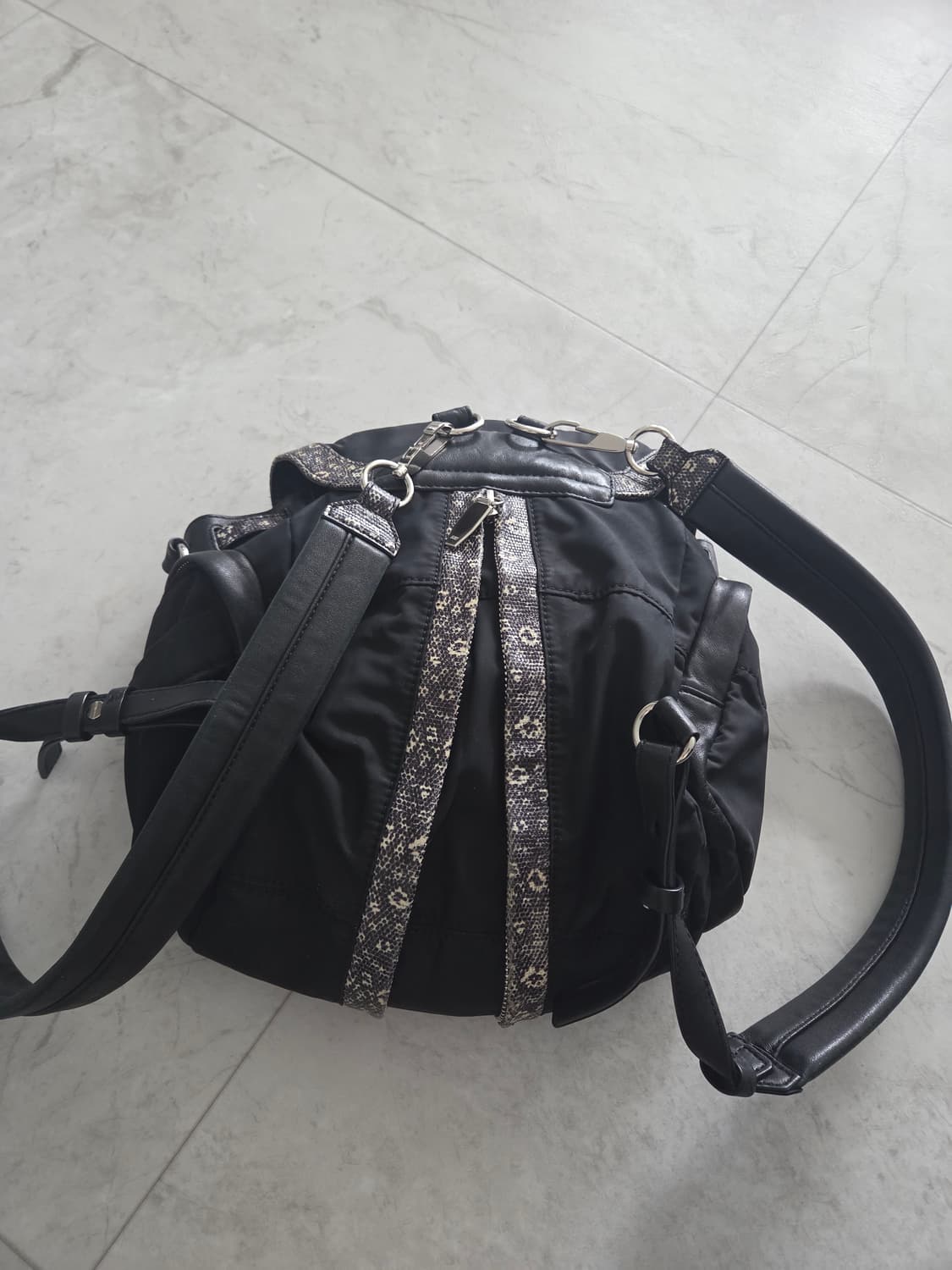 알렉산더왕 백팩 상품이미지5