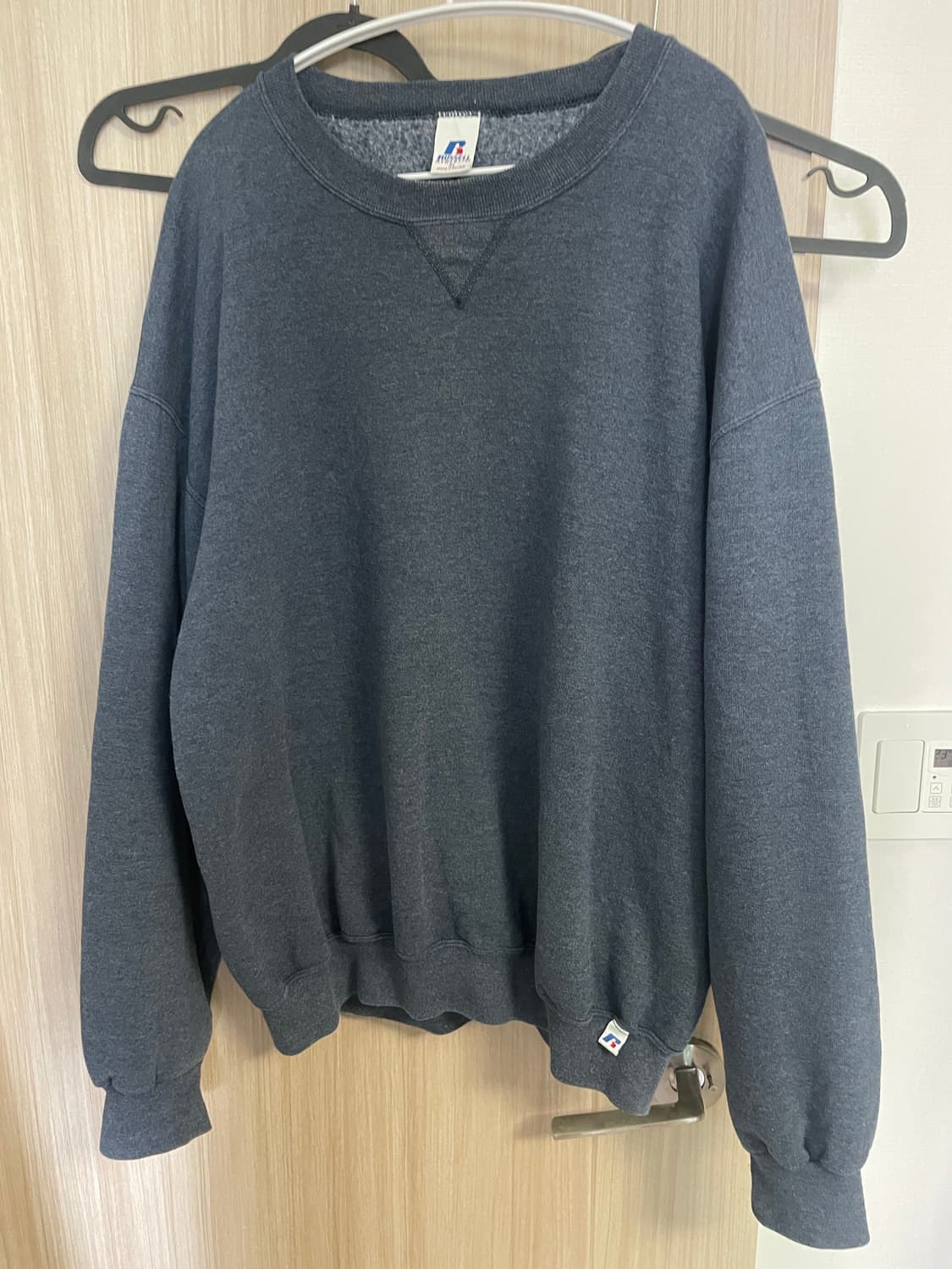 러셀 스웻셔츠 상품이미지1