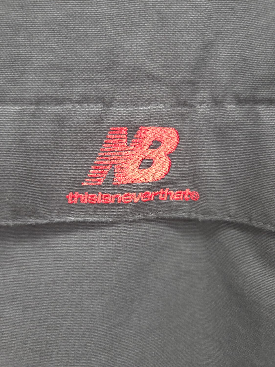 XL 디스이즈네버댓 X 뉴발란스 블랙 바람막이 점퍼 상품이미지8