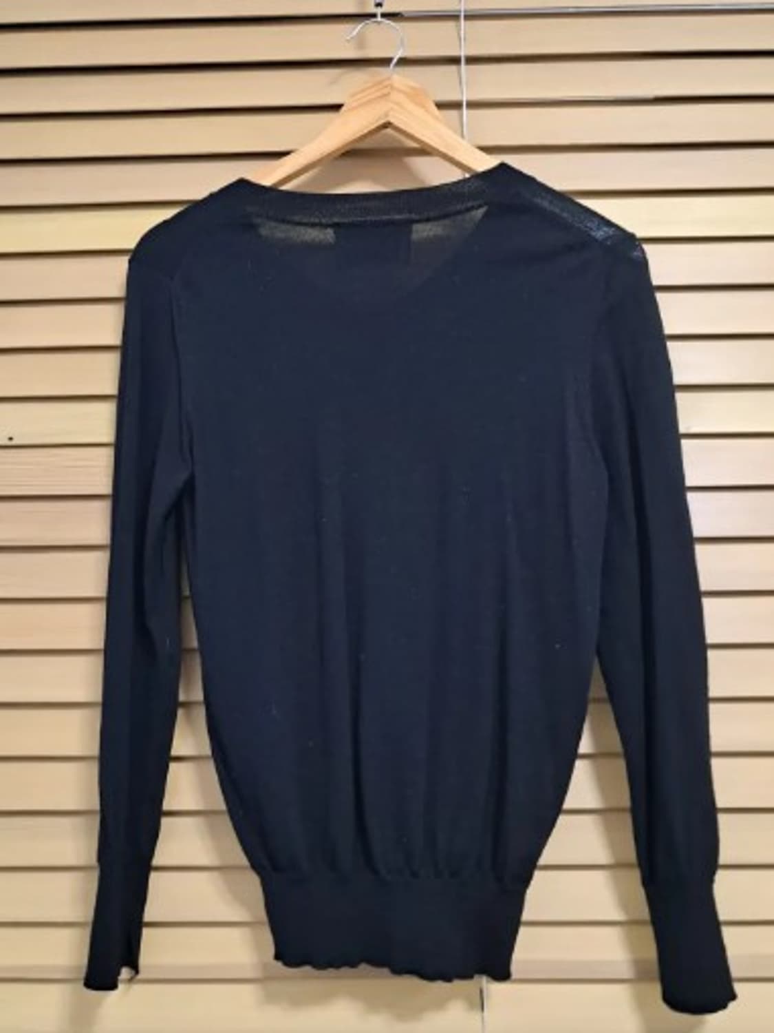 Karl Lagerfeld 칼라거펠드 여성 V넥울100니트 55사이즈 상품이미지3