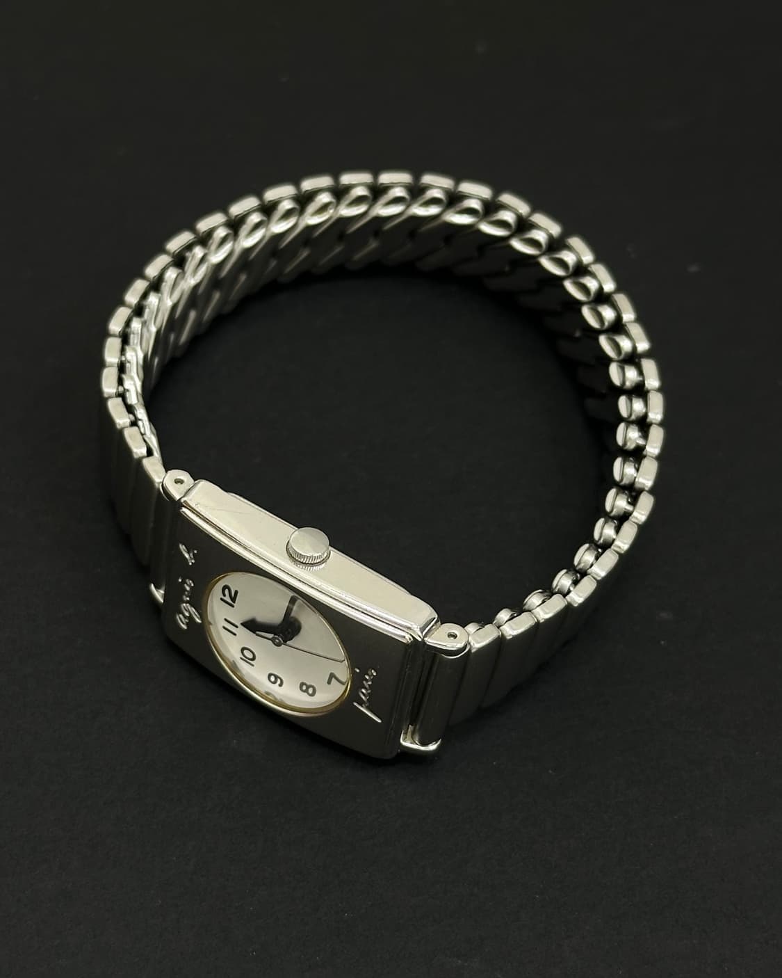 아네스베 렉탱귤러 쿼츠 밴딩 브레이슬릿 시계 상품이미지4