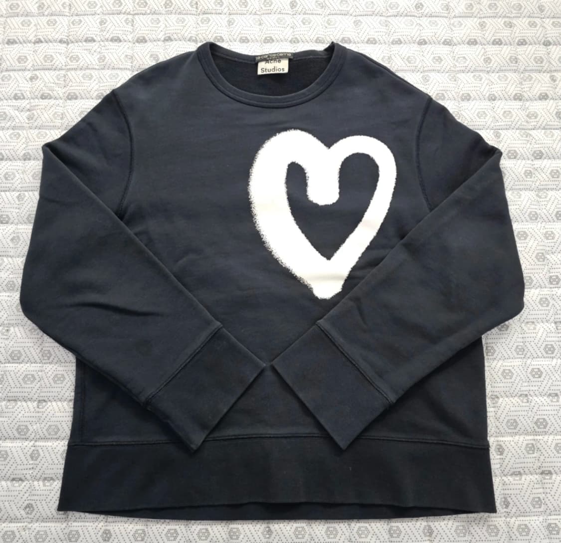 아크네 스튜디오 캠퍼스 하트 맨투맨 95 상품이미지2