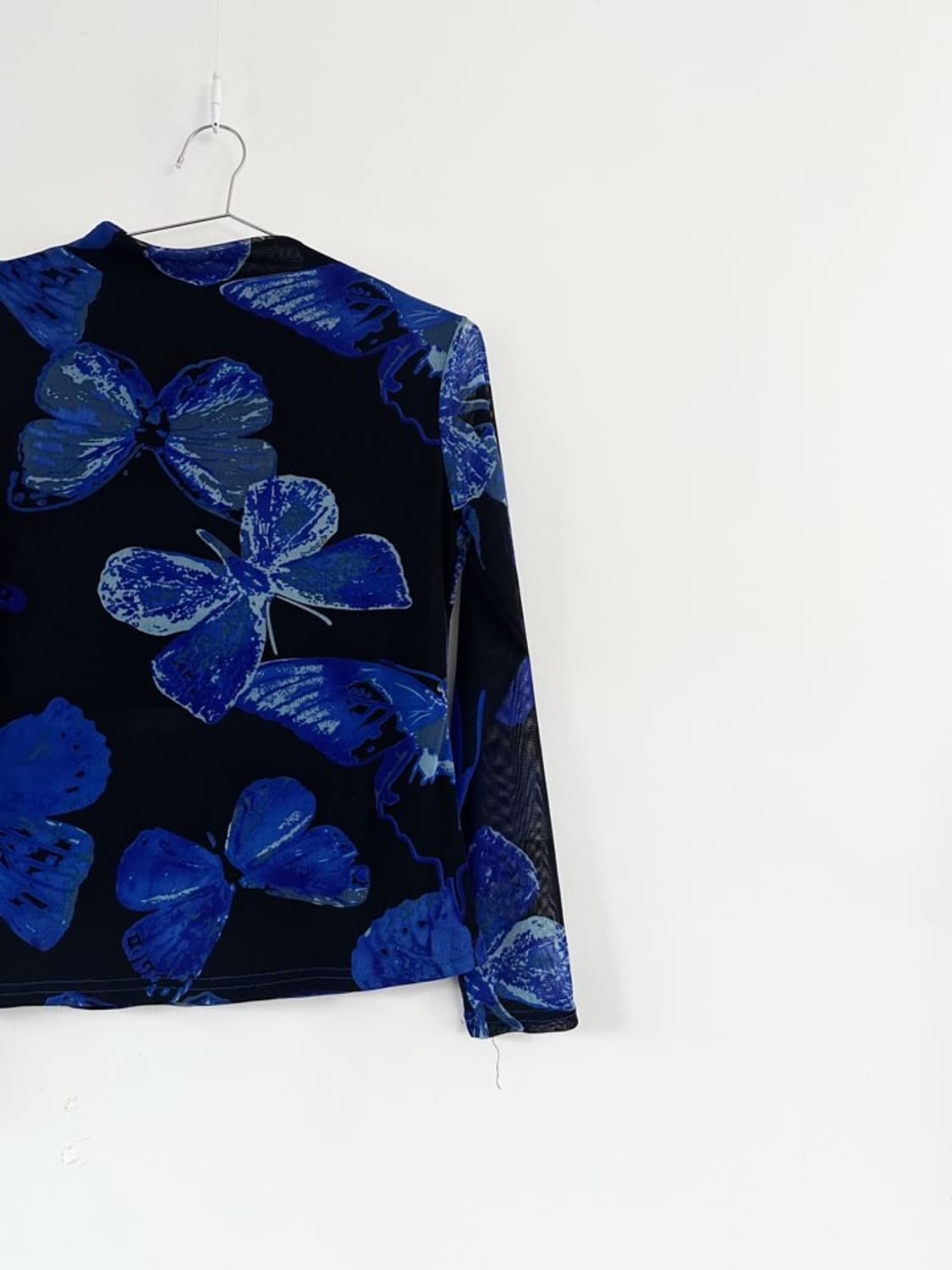 Big butterfly print top / blue & black 상품이미지2