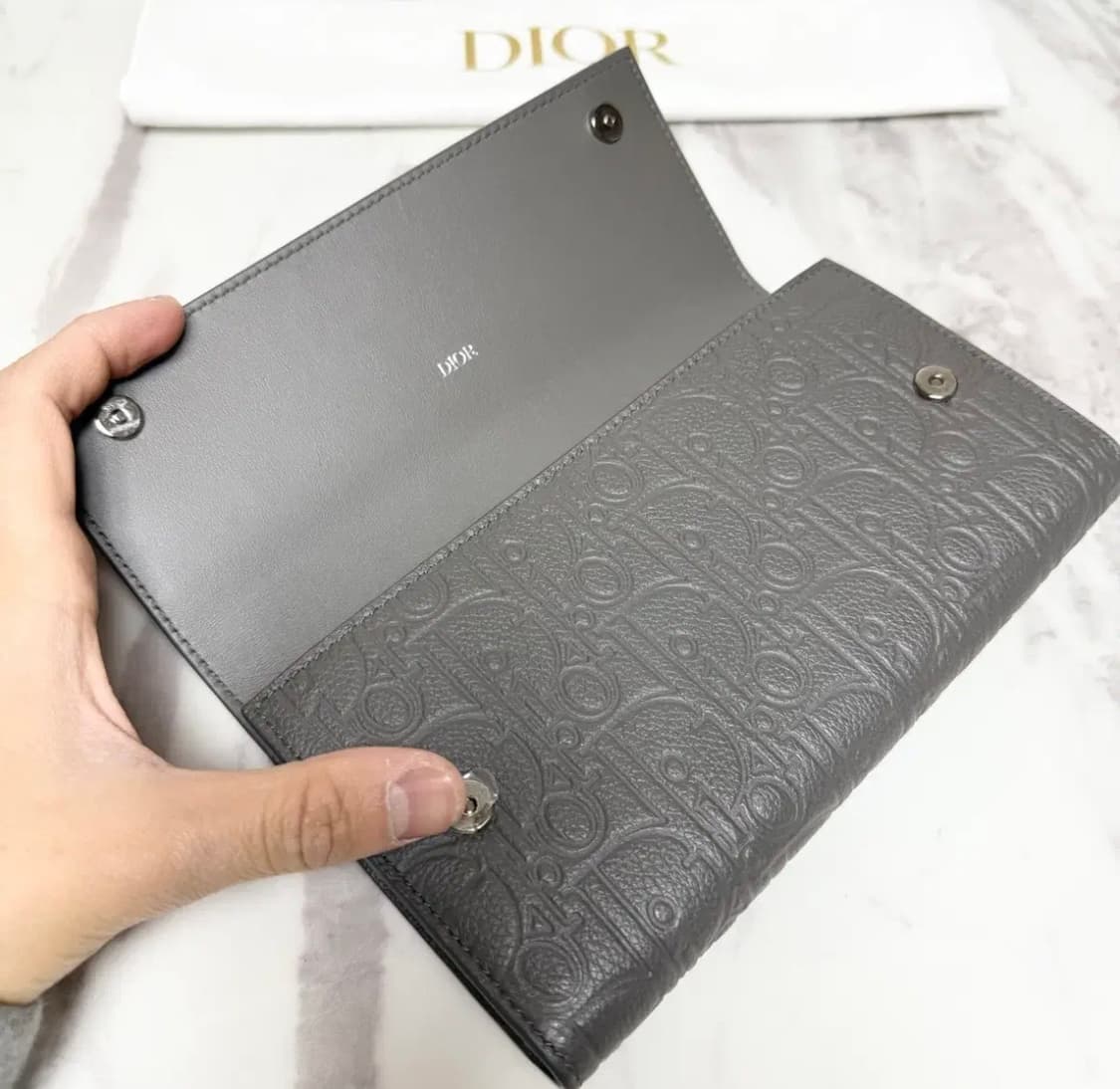 [새상품급] 디올 그래비티 플랩 장지갑 상품이미지4