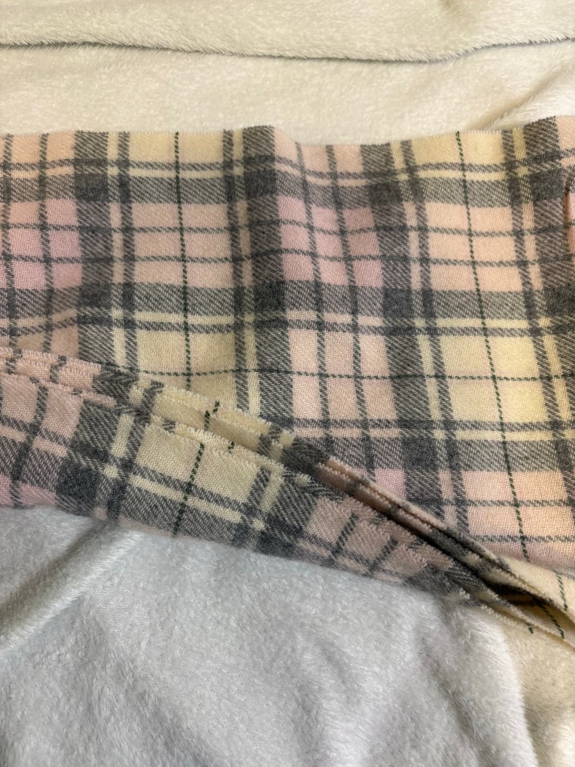 이스트보이 체크 머플러 목도리 그레이 핑크 아이보리 모리걸 y2k 백팩 상품이미지4